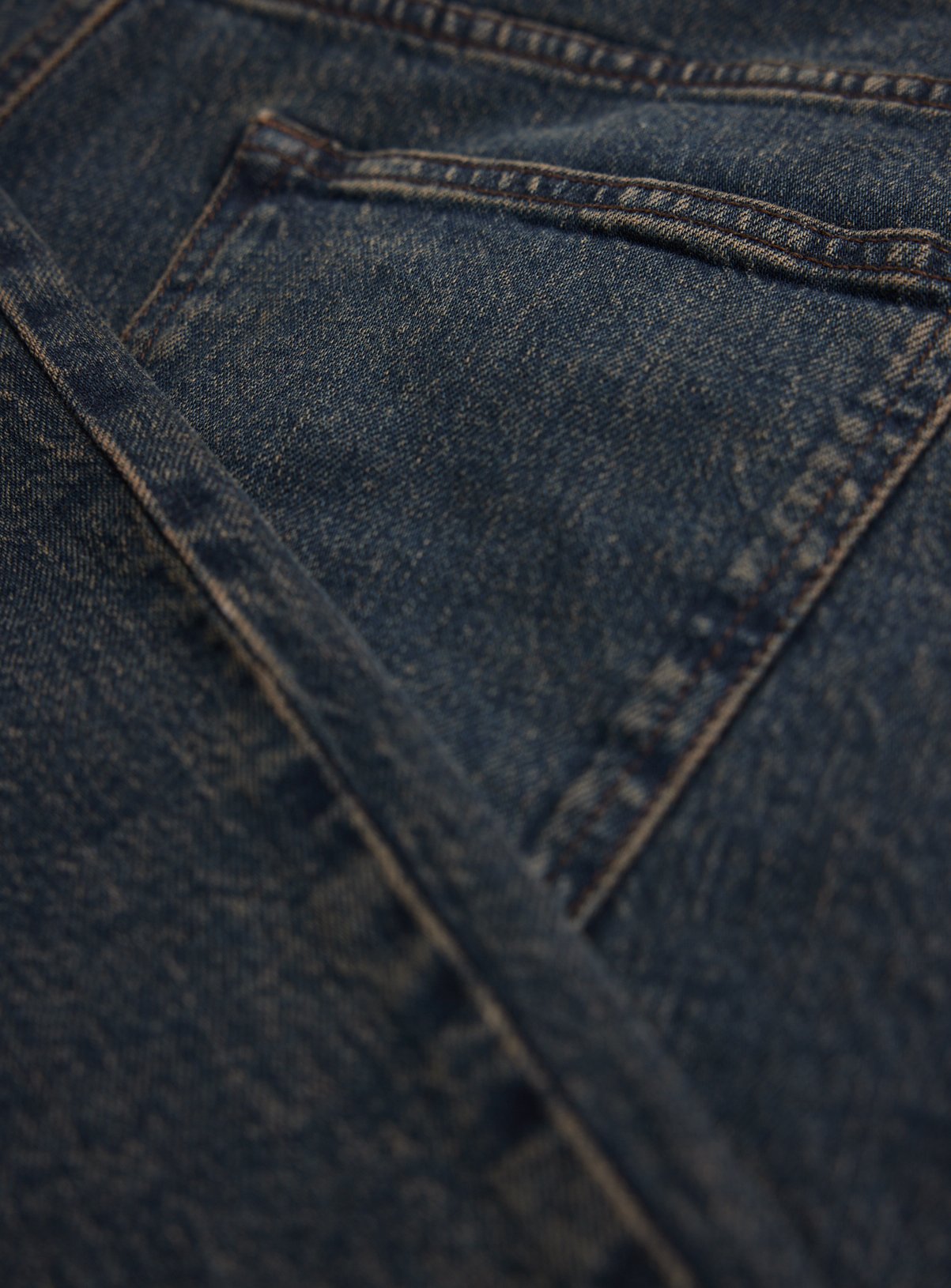 Dark Denim Tint Relaxed Straight Jeans 44L - Image 4 thumbnail